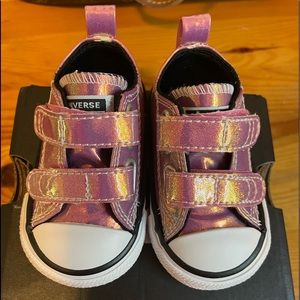 BNIB Converse Pink flamingo metallic infant sneakers size 2
